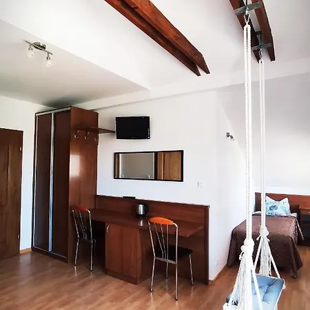 홈스테이 Goscinne Jolka